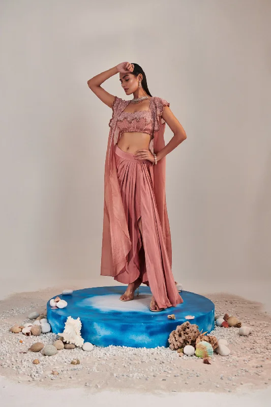 Salmon Pink Shawl Collar Cutwork Cape And Water Effect Embroidred Blouse ; Gradient Colour Embroidery Business Casual Blouse Salmon Pink Shawl Collar Cutwork Cape And Water Effect Embroidred Blouse ; Gradient Colour Embroidery Business Casual Blouse