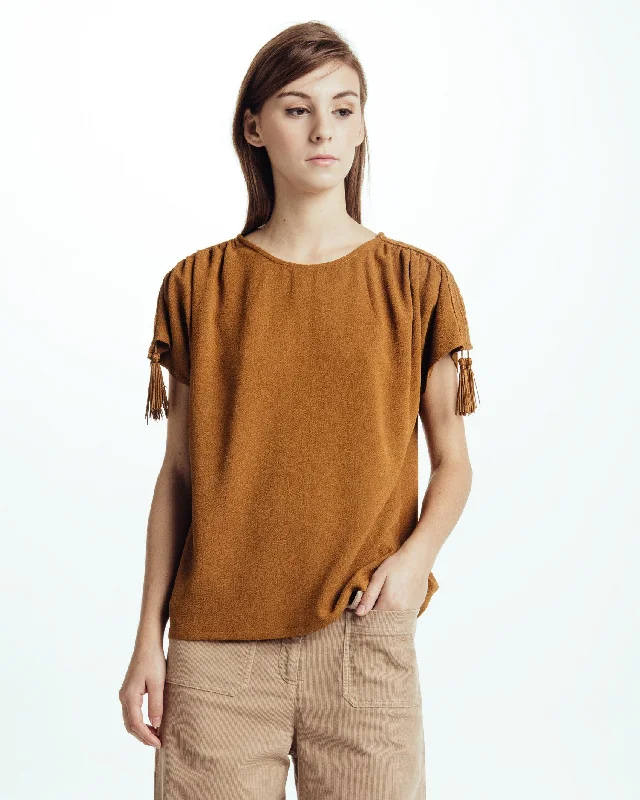 Nuevo mexico Embroidered blouse Asymmetric Hem Blouse