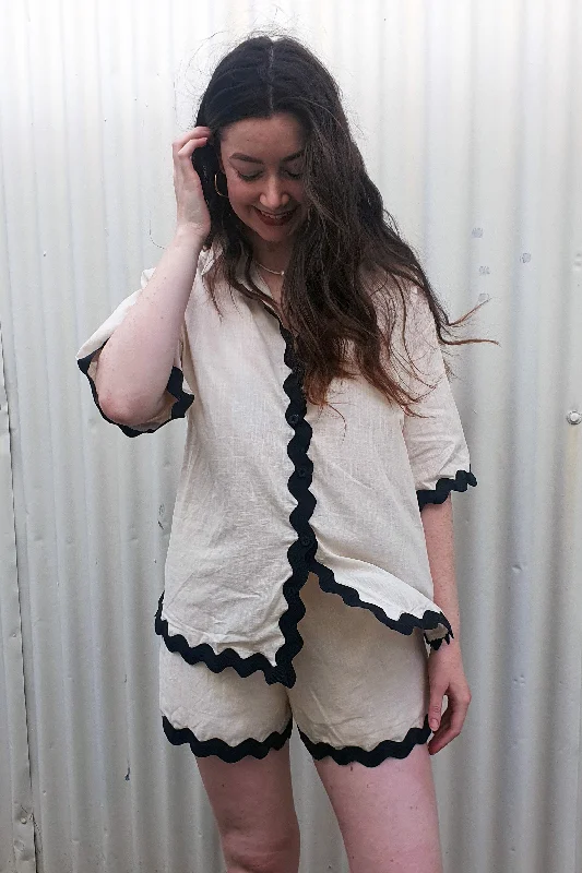 By Frankie - Scallop Edge Linen Shirt Short Set, Beige/ Black-- Thin T-Shirt Open Front Quick Dry