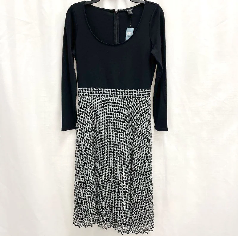 NWT Wmns ANN TAYLOR Mixed Media Houndstooth Flare Dress Black/White Midi Sz 4P Tunics Designer luxury NWT Wmns ANN TAYLOR Mixed Media Houndstooth Flare Dress Black/White Midi Sz 4P Tunics Designer luxury