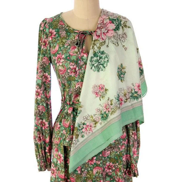 Vintage Floral 2 PC Knit Dress & Matching Scarf Robert Janan 1980s Tunics Evening elegant Vintage Floral 2 PC Knit Dress & Matching Scarf Robert Janan 1980s Tunics Evening elegant