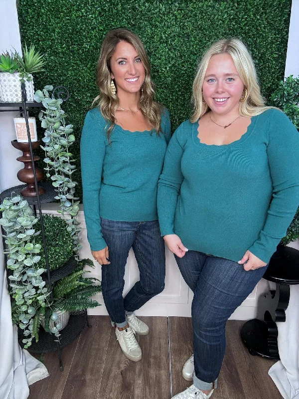 SOLID WAVY HEM SQUARE NECK SWEATER - TEAL Sweater Knitwear Pullover