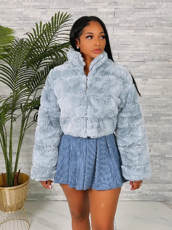 J897P- ALL OVER FUR ZIP UP JACKET Toggled Jacket Drawstring Jacket Belted Jacket