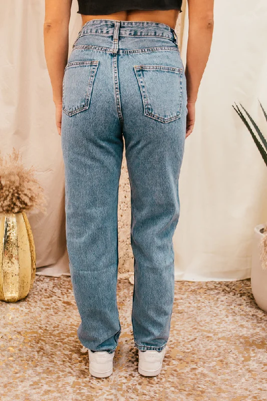 Criss Cross Jeans