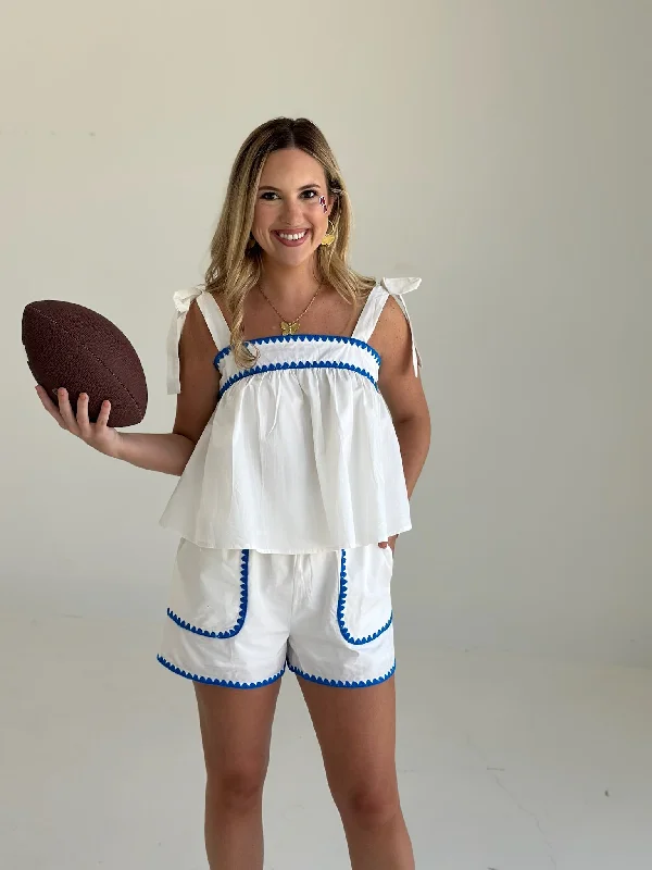 Influential Scalloped Set - White/Ocean Blue